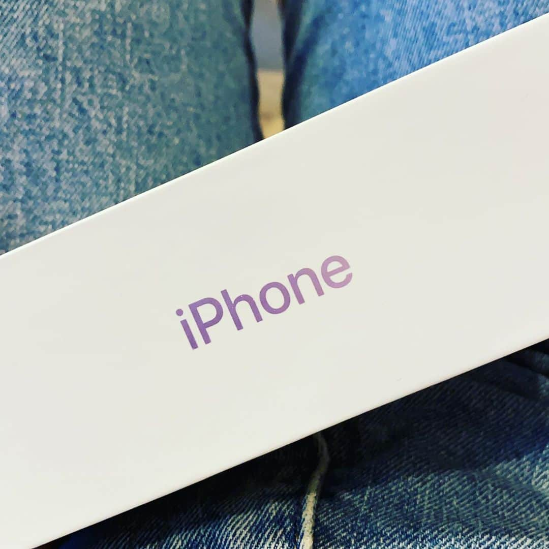 山田美花さんのインスタグラム写真 - (山田美花Instagram)「■2020.05.16 #new #iPhone11 #purple」5月16日 20時26分 - mika622.11