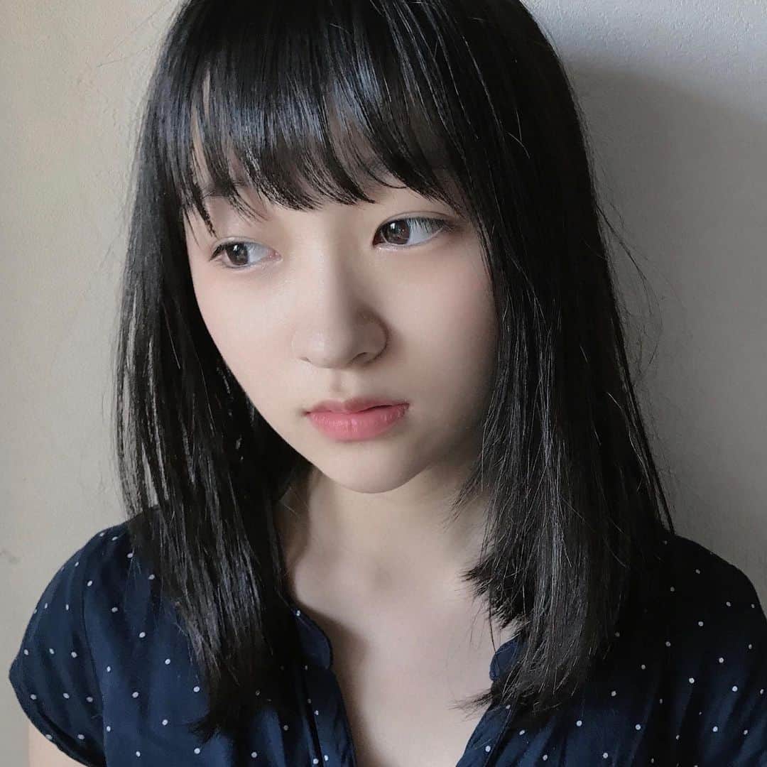 のインスタグラム：「今日は一日雨だったね☔️ 明日は晴れるといいな😊  おやすみなさい🌙 ・ ・ #今日は雨  #明日テンキになあれ  #おやすみなさい  #前野えま  #rainyday  #rain #raingoaway  #goodnight  #follow #followme #instafollow #instagood #tagsforlikes #tflers #tagsforlikesapp #actor #actress #girl #photography #portrait #portraitphotography」