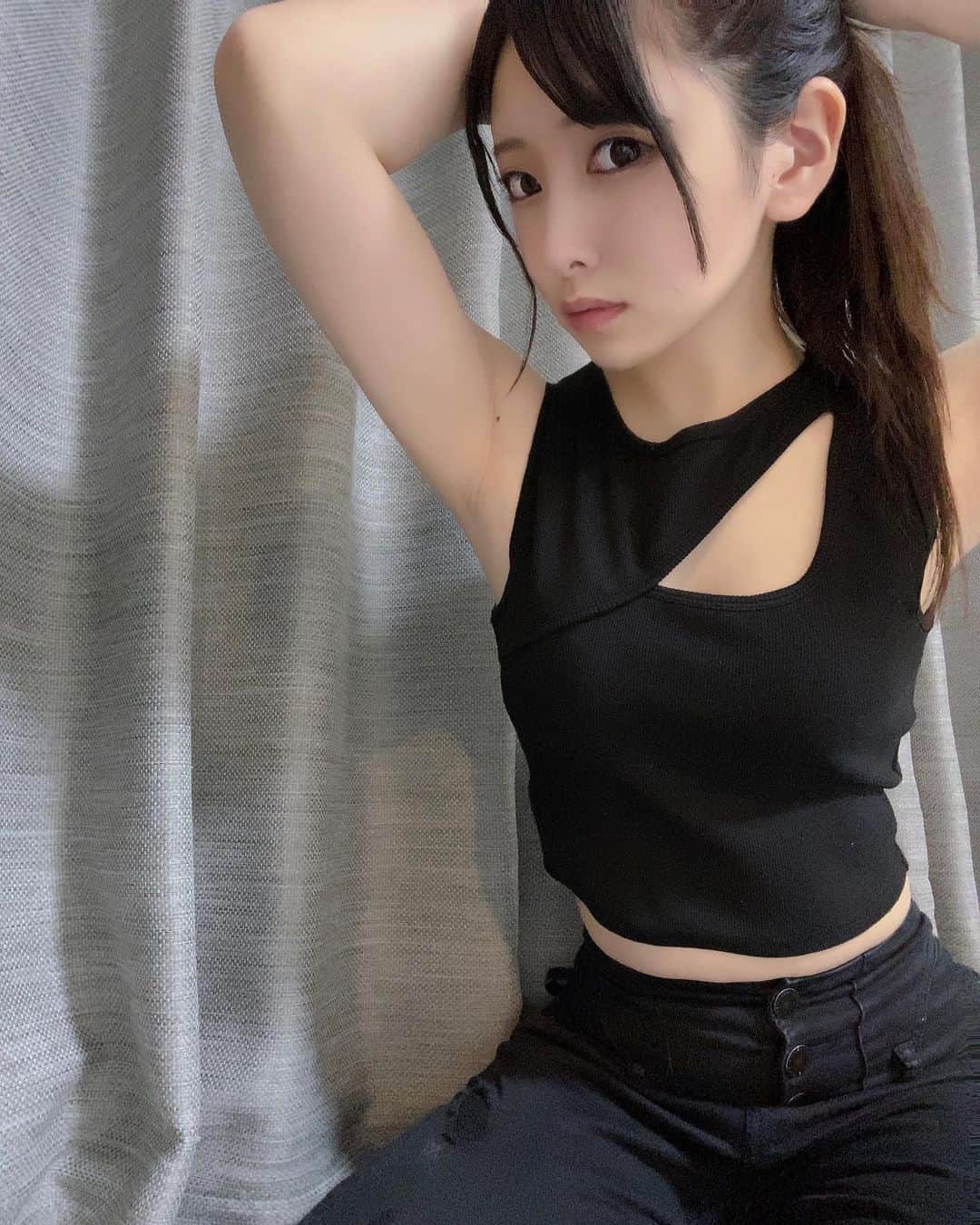 av 私服 X.com