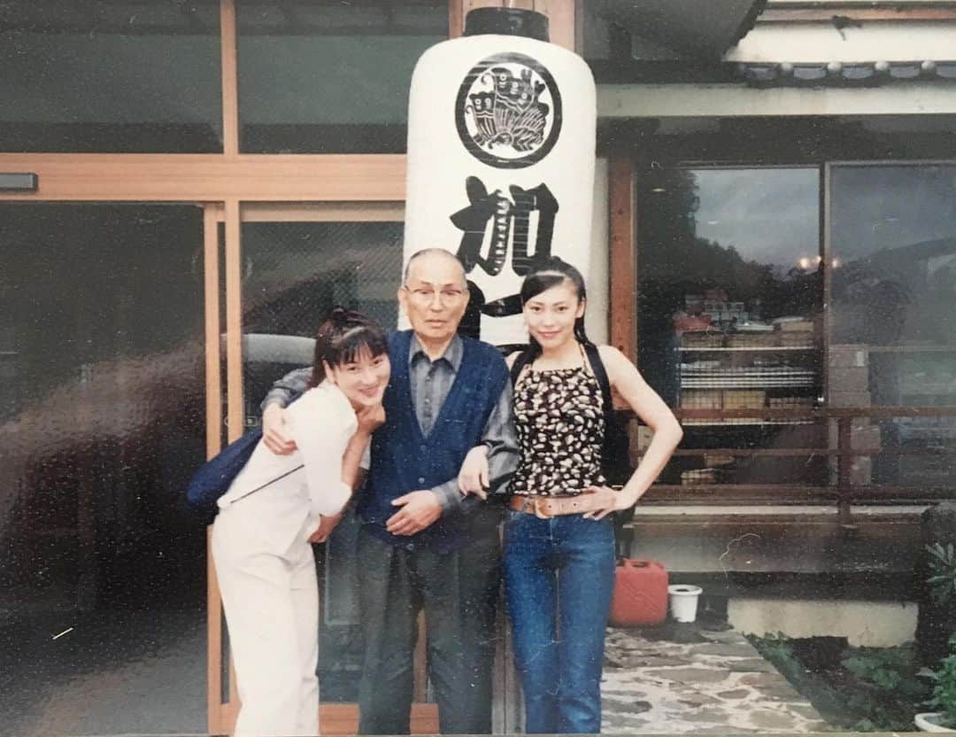 福山理子さんのインスタグラム写真 - (福山理子Instagram)「懐かしいロケ ほんと懐かしい  1990年〜2004 #goody #サイパンロケ #女闘美X #加仁湯 #DVD撮影 #東武鉄道モデル #会津高原リゾート #生駒えりこ」5月17日 0時40分 - rikofukuyama