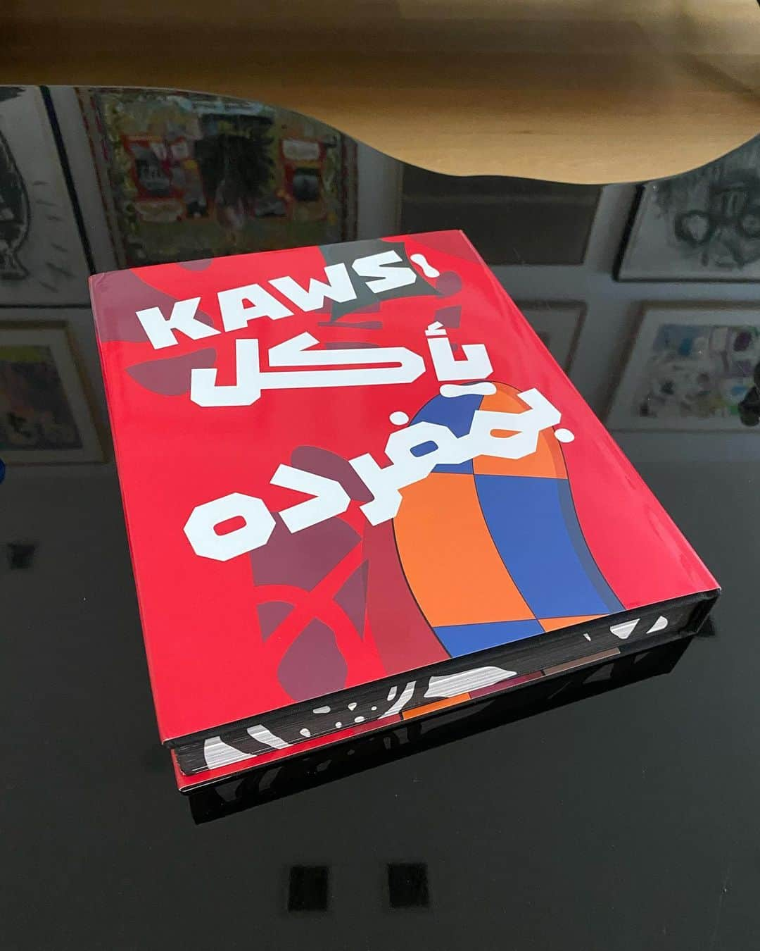 KAWSONEさんのインスタグラム写真 - (KAWSONEInstagram)「Seeing this book finished makes me realize how lucky I was to spend time with Germano Celant last year traveling around Doha working on this show. He was always such a great energy to be around. ❤️ Thank you !@almayassabnthamad @2x4inc @reem_althani7 @dohafirestation @qatar_museums #KAWS #HeEatsAlone curated by #GermanoCelant photos by @jontywilde」5月17日 0時33分 - kaws