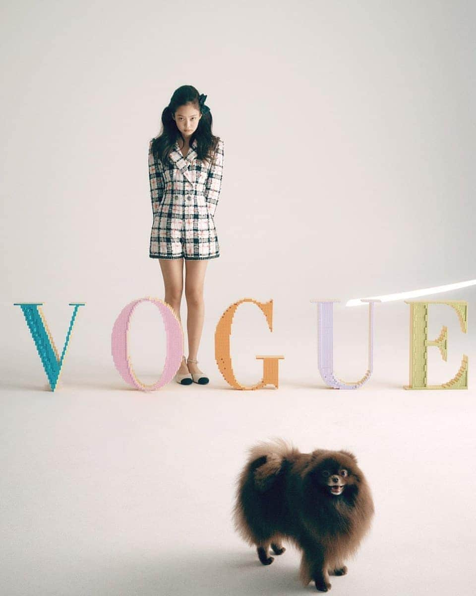 Just a girlさんのインスタグラム写真 - (Just a girlInstagram)「Jennie @jennierubyjane For VOGUE Korea May Issue 💙 . . . . . . #제니 #Jennie #김제니  #KimJennie #BLACKPINK #BLΛƆKPIИK 블랙핑크#일상#셀카#셀스타그램#오늘의훈남#얼스타그램#훈남#셀피#ulzzang#koreangirl#f4f#daily#kdrama#followme#followforfollow#followback#선팔하면맞팔#좋반#좋아요#선팔#맞팔#오늘의훈녀#훈녀#협찬#🐶」5月17日 0時37分 - cecithegirl