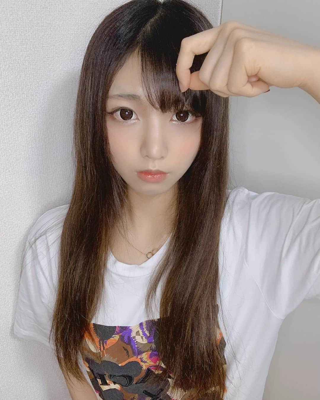 りっきゅんさんのインスタグラム写真 - (りっきゅんInstagram)「. 前髪自分で切った ️」5月17日 5時26分 - riku_riku_9