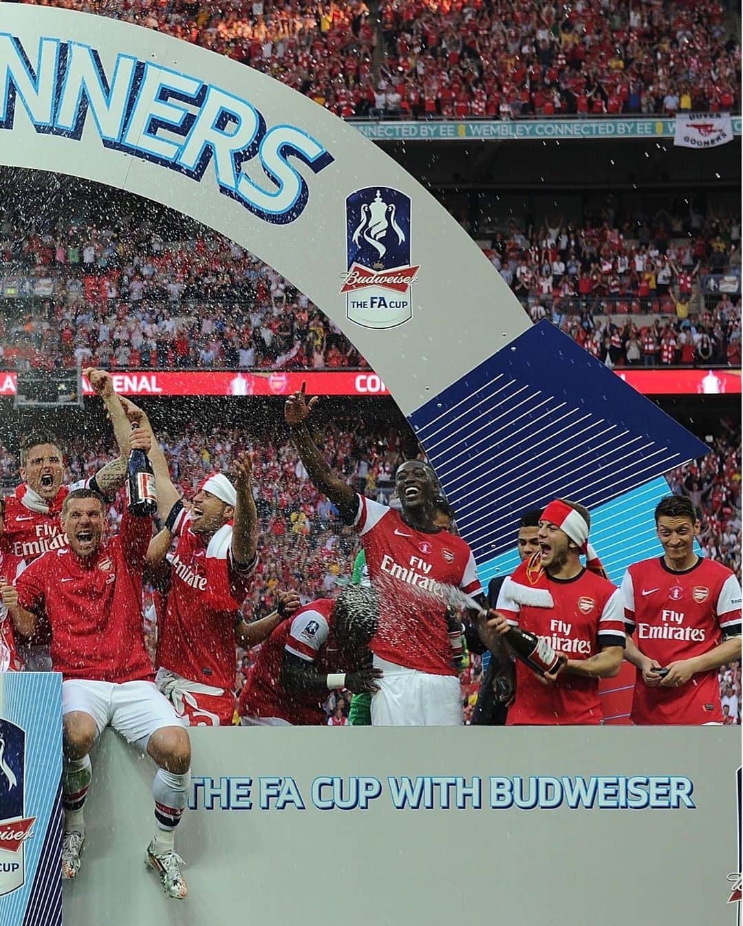 アーセナルFCさんのインスタグラム写真 - (アーセナルFCInstagram)「🏆 unforgettable scenes at Wembley 🏆 ⁠⠀ ⁠⠀ #Arsenal #FACup #OnThisDay #2014」5月17日 16時34分 - arsenal