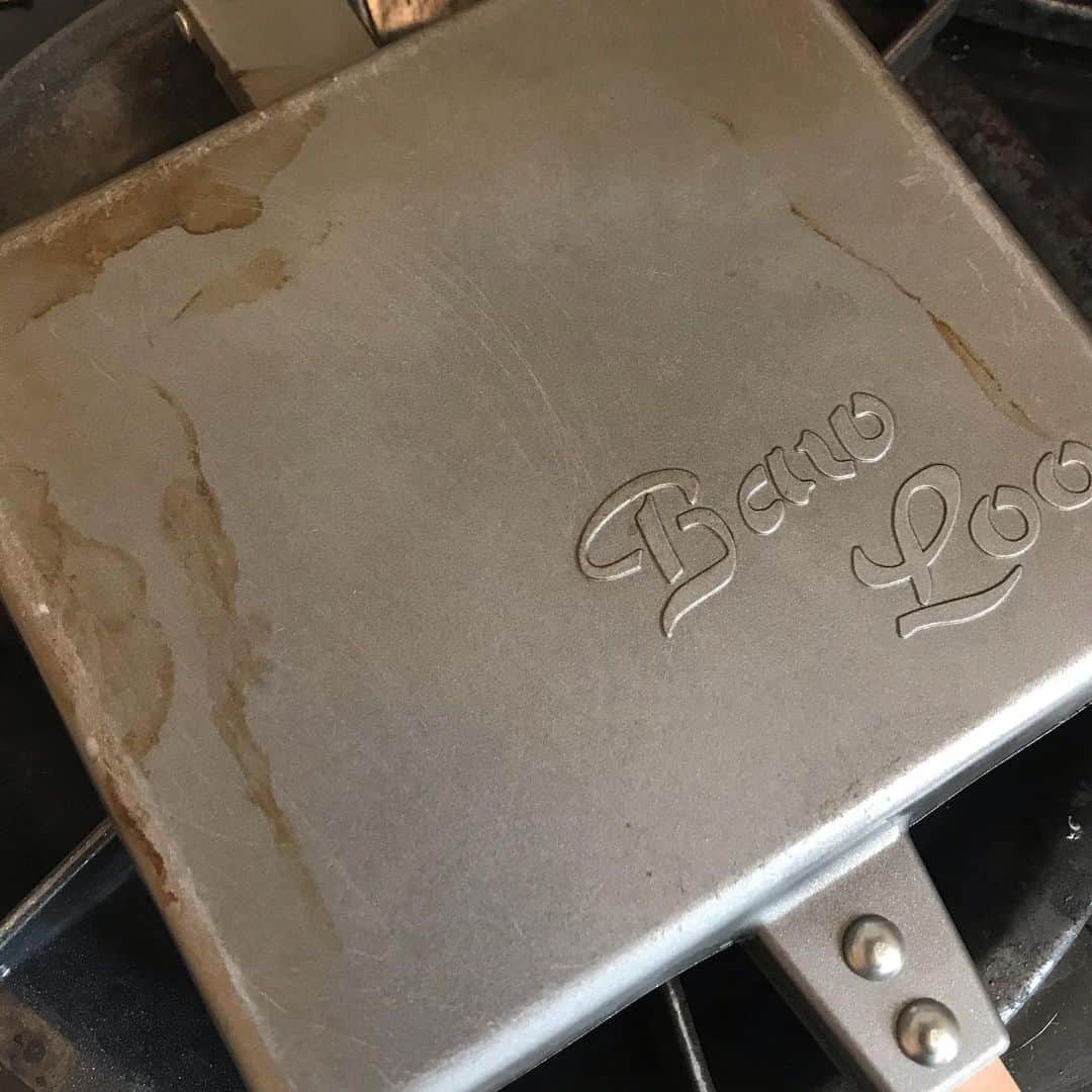 sioneのインスタグラム：「久しぶりにホットサンド作った」