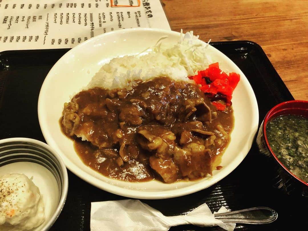 名越康文さんのインスタグラム写真 - (名越康文Instagram)「#大人なカレー #大塚駅前 これから、#配信LIVE講義 #体癖論講座」5月17日 11時37分 - nakoshiyasufumi