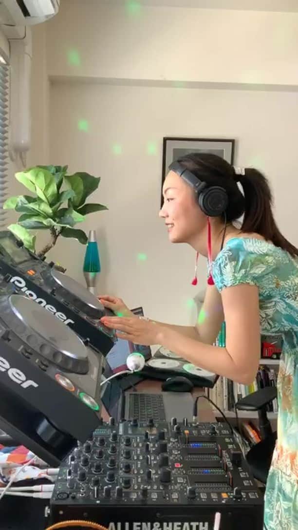 DJ Yummyのインスタグラム：「upper house make me happy」