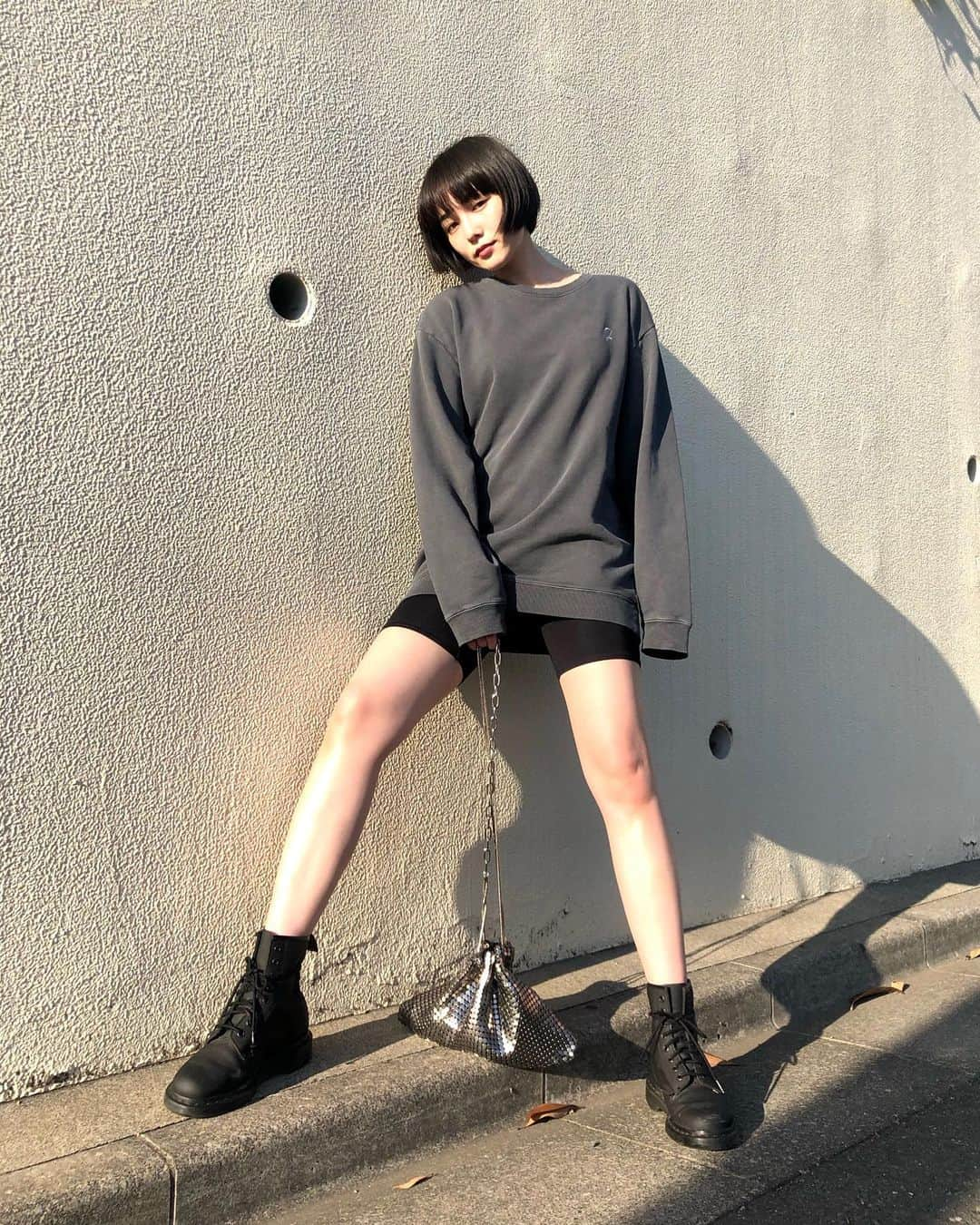 Mikako さんのインスタグラム写真 - (Mikako Instagram)「#juemi #bigotre #drmartens」5月17日 13時35分 - mikako_faky