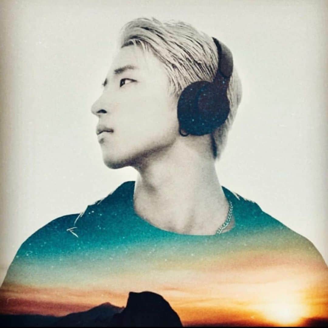 古幡亮（WATWING）のインスタグラム：「Thank you for designing this pic. It's awesome! I love it.☺︎☺︎☺︎ . 素敵な写真をありがとうございます！ お気に入り〜 Design by @double_ilex san」