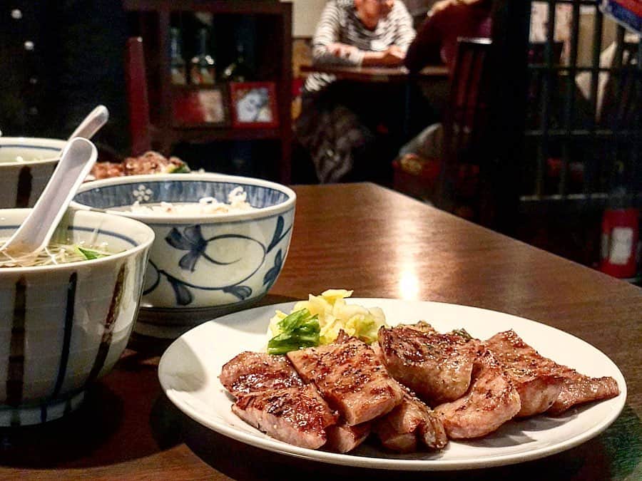 能美黎子のグルメインスタ