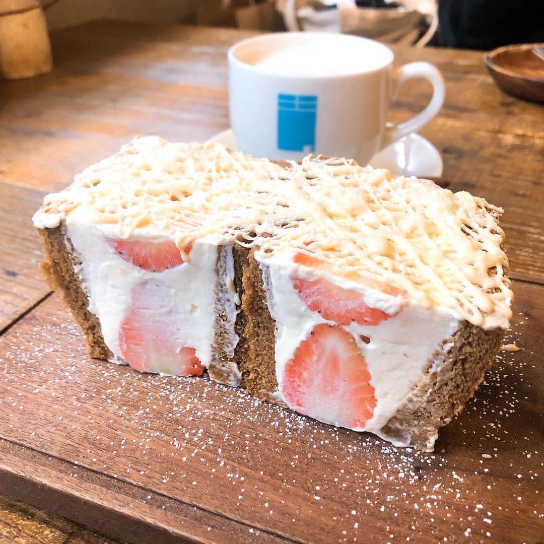 飯田りほのグルメインスタ