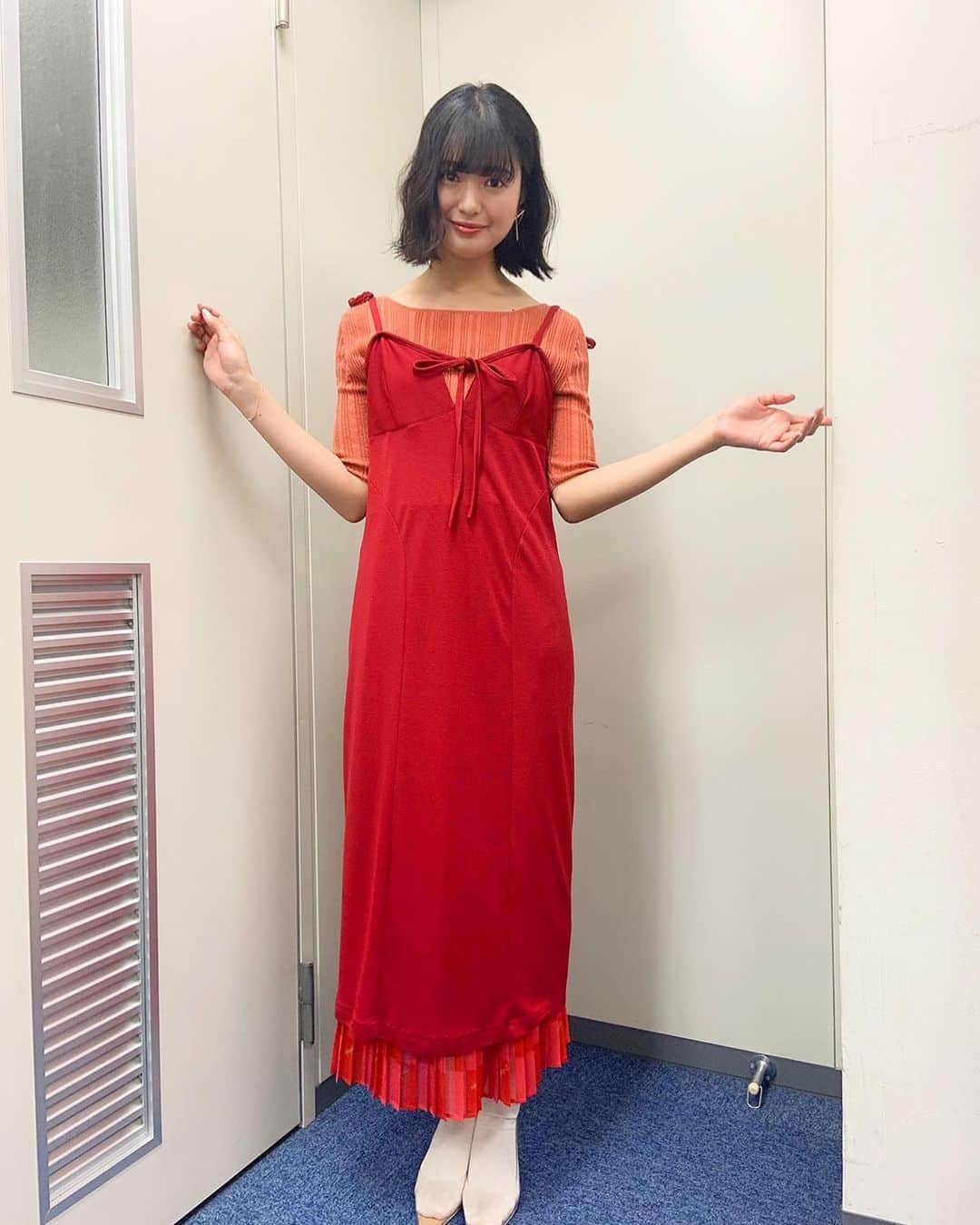 北原里英さんのインスタグラム写真 - (北原里英Instagram)「📺健康カプセル！ゲンキの時間 見ていただいてありがとうございました💊 衣装です🌷 . トップス @wrapinknot_official ワンピース @tsuyoshiyaotokyo_official  スカート @apupil_official 靴 @yelloshoes_official . そして本日22時半〜 日本テレビ📺美食探偵 第6話ゲストです。 ぜひ見てください😌🍎 . . #美食探偵」5月17日 18時32分 - rie_kitahara_3