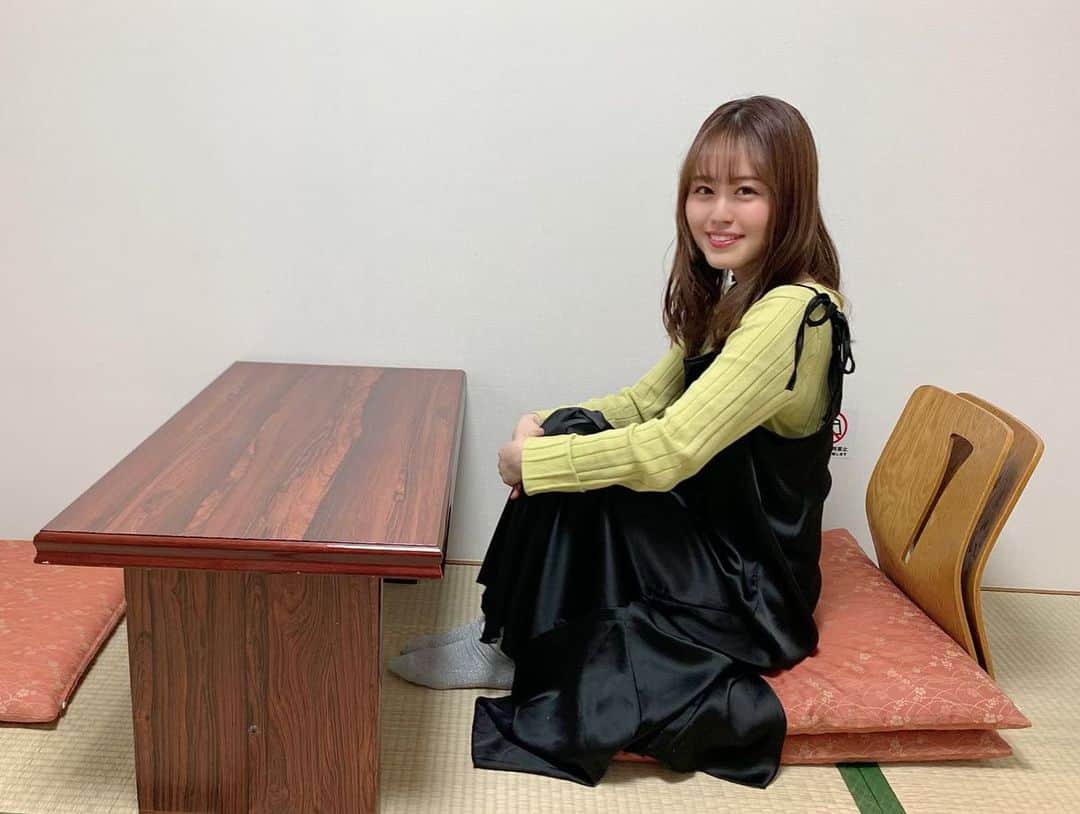 日岡なつみのインスタグラム：「和室の楽屋癒される〜🍵 NHK BS1「COOL JAPAN 〜発掘！かっこいいニッポン〜」に #hopstepsing で出演させて頂きました！再放送もあるので、是非チェックしてみてね‼️」