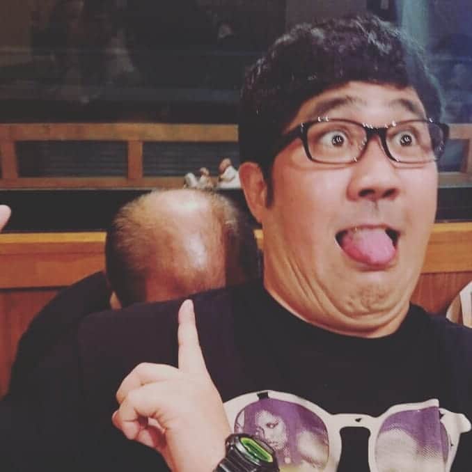 諸見里大介さんのインスタグラム写真 諸見里大介instagram 一の介師匠元気かなー 吉本新喜劇 諸見里大介 諸見里 諸太郎 島田一の介 尼崎 スナックベル 全てのスポーツを観戦する男 インターネットの全てを僕に任せる男 フタアミンの回し者 早く会いたい