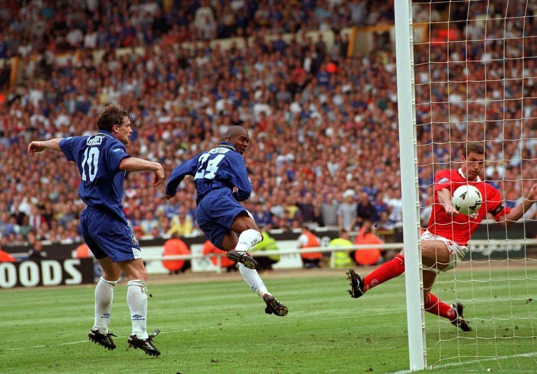 チェルシーFCさんのインスタグラム写真 - (チェルシーFCInstagram)「23 years ago today, we beat Middlesbrough 2-0 to win our second #FACup! 🏆 #CFC #Chelsea」5月17日 20時07分 - chelseafc