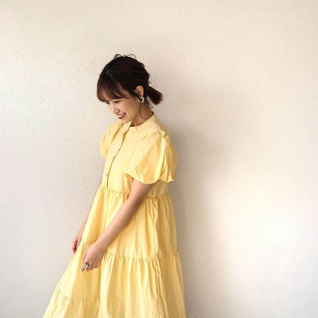 朝長美桜さんのインスタグラム写真 - (朝長美桜Instagram)「22歳になりました💐﻿ ﻿ 皆さんメンションやDMで沢山のお祝いメッセージを﻿ ありがとうございます💌﻿ 凄く嬉しいです〜〜﻿ ゆっくり読ませて頂きます❤︎﻿ ﻿ 22歳は、﻿ 一人の人間として格好良い女性になりたい✨﻿ 中身のある魅力的で愛して愛される人間になりたいと﻿ 思っているので少しでも近づけるように。。。﻿ 日々努力していきます！😌💕💕﻿ ﻿ そして、Instagramでは女の子のみんなと﻿ もっともっと仲良くなれるように頑張りたいと思います😌﻿ ﻿ ﻿ 楽しむことを1番に考えて、﻿ 夢を叶えるために前に進んでいきたいと思います。﻿ これからも応援よろしくお願いします❤︎﻿ 一緒に可愛く生きていきましょう♡」5月17日 20時22分 - miochan_0517