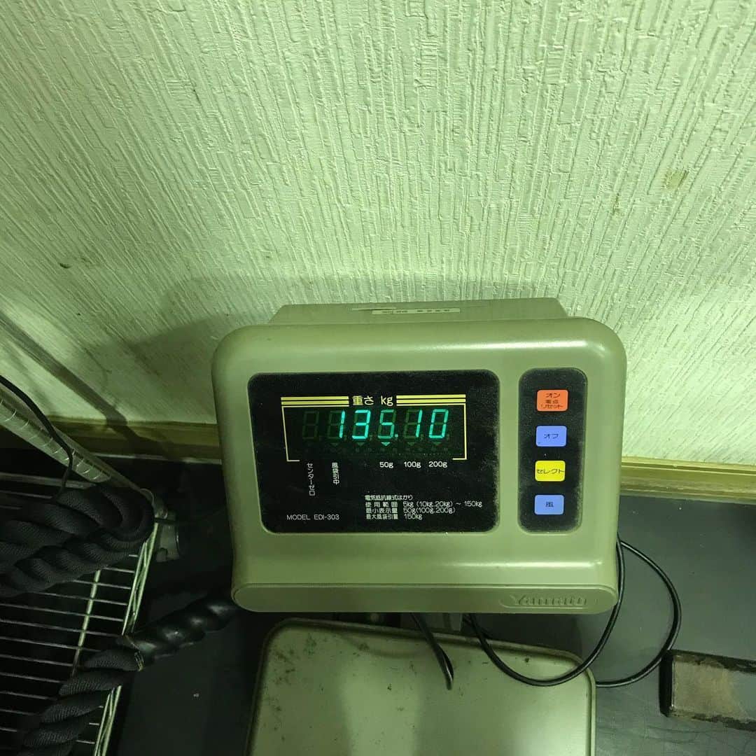 石川修司のインスタグラム：「痩せてきました😀😁☺️😊🤗」