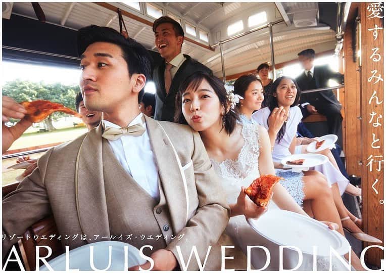 丞威のインスタグラム：「#おもいで #arluiswedding  #アールイズウェディング @riho_yoshioka #吉岡里帆 #ハワイ #沖縄 #CM」