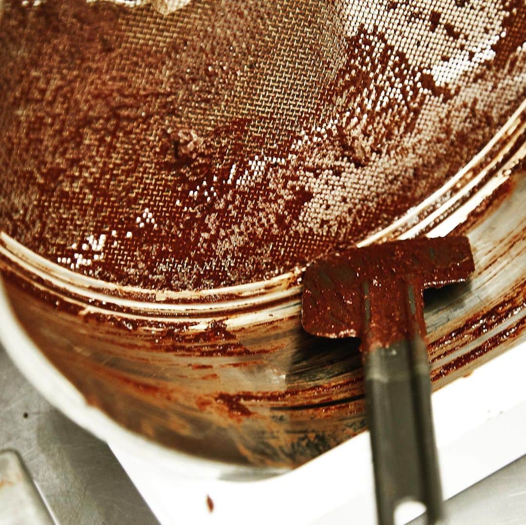 Minimal-BeantoBarChocolate-のグルメインスタ