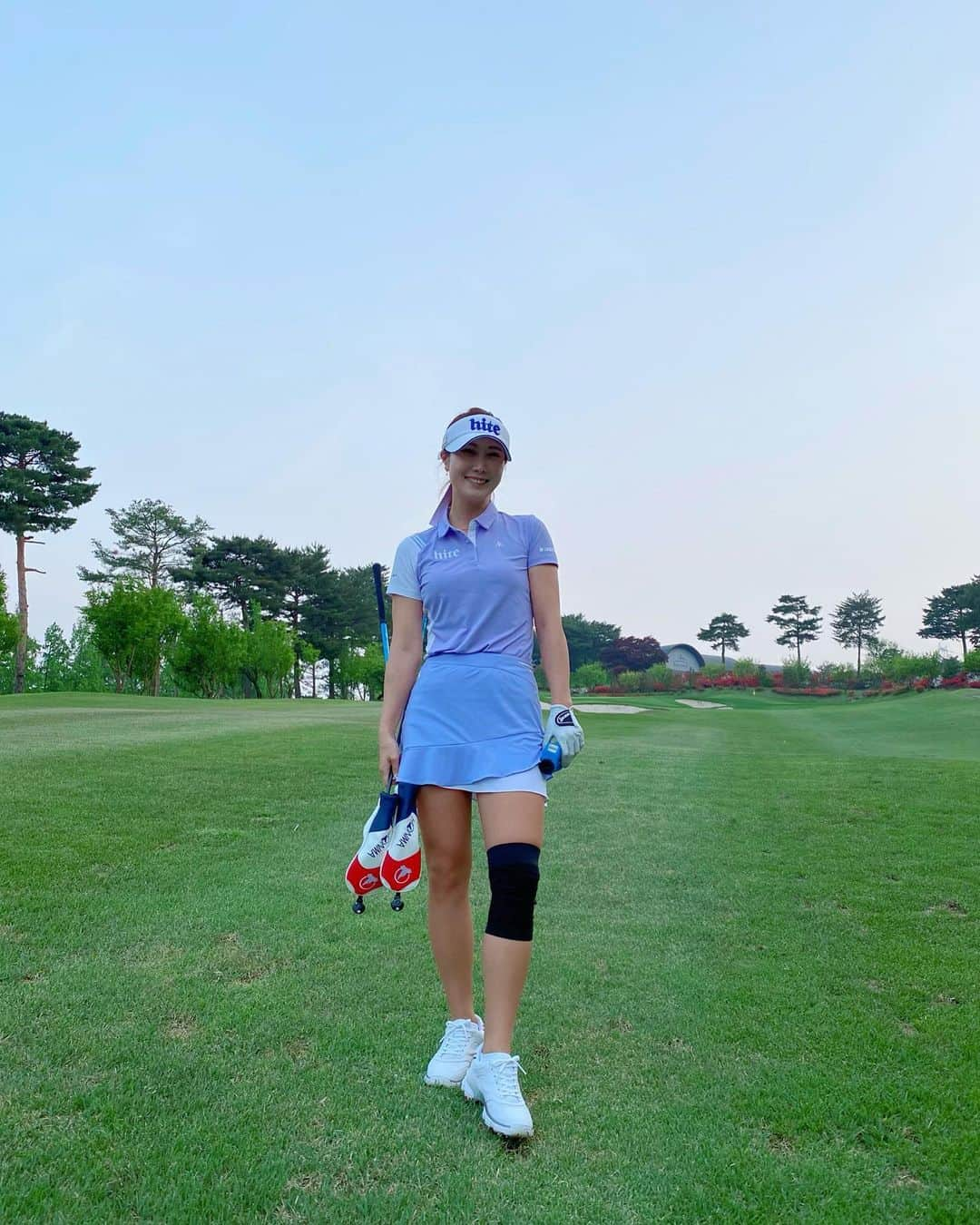 キム・ハヌルさんのインスタグラム写真 - (キム・ハヌルInstagram)「오늘도 세상 즐거운 골프 🏌️‍♀️ 버디로 마무으리 🤭」5月17日 22時37分 - haneulkim1217