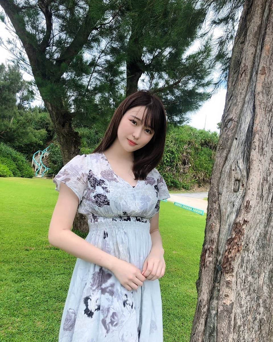 宮瀬なこさんのインスタグラム写真 - (宮瀬なこInstagram)「自然を感じたい🌳🍃🤍 #メイクアップ #チーク #メイク#アイメイク⁠ #コスメマニア #大人メイク #リップ⁠ #韓国コスメ#韓国ファッション#オルチャン⁠ #美女#美白 #美人#美活#コスメ好き#おすすめコスメ⁠ #おしゃれさんと繋がりたい#自撮り⁠ #ヘアアレンジ #ヘア #ヘアメイク #ヘアセット⁠ #今日のヘアアレンジ #今日のヘアスタイル⁠ #グラビア#インスタグラビア⁠ #japanese#japanesegirl」5月17日 22時39分 - nacorin_official