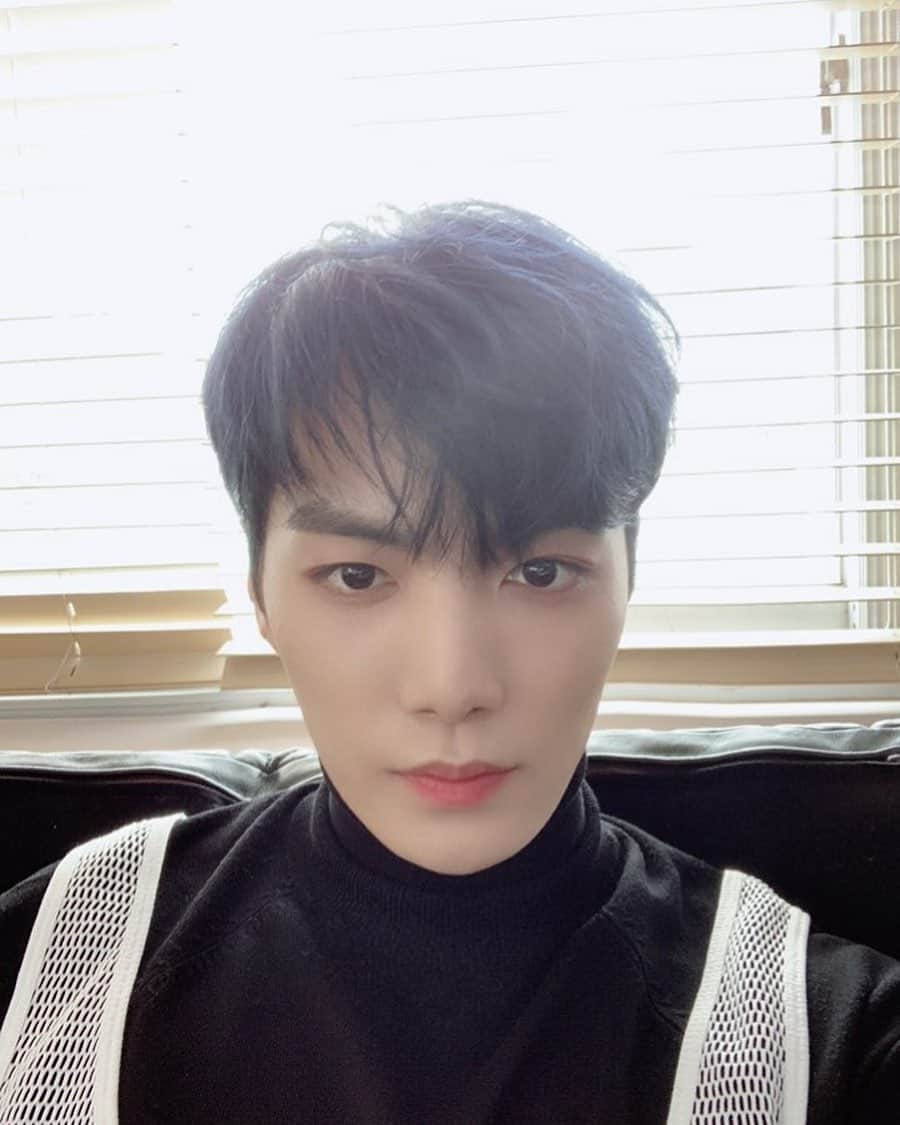 JR さんのインスタグラム写真 - (JR Instagram)5月17日 23時15分 - __jonghyeon