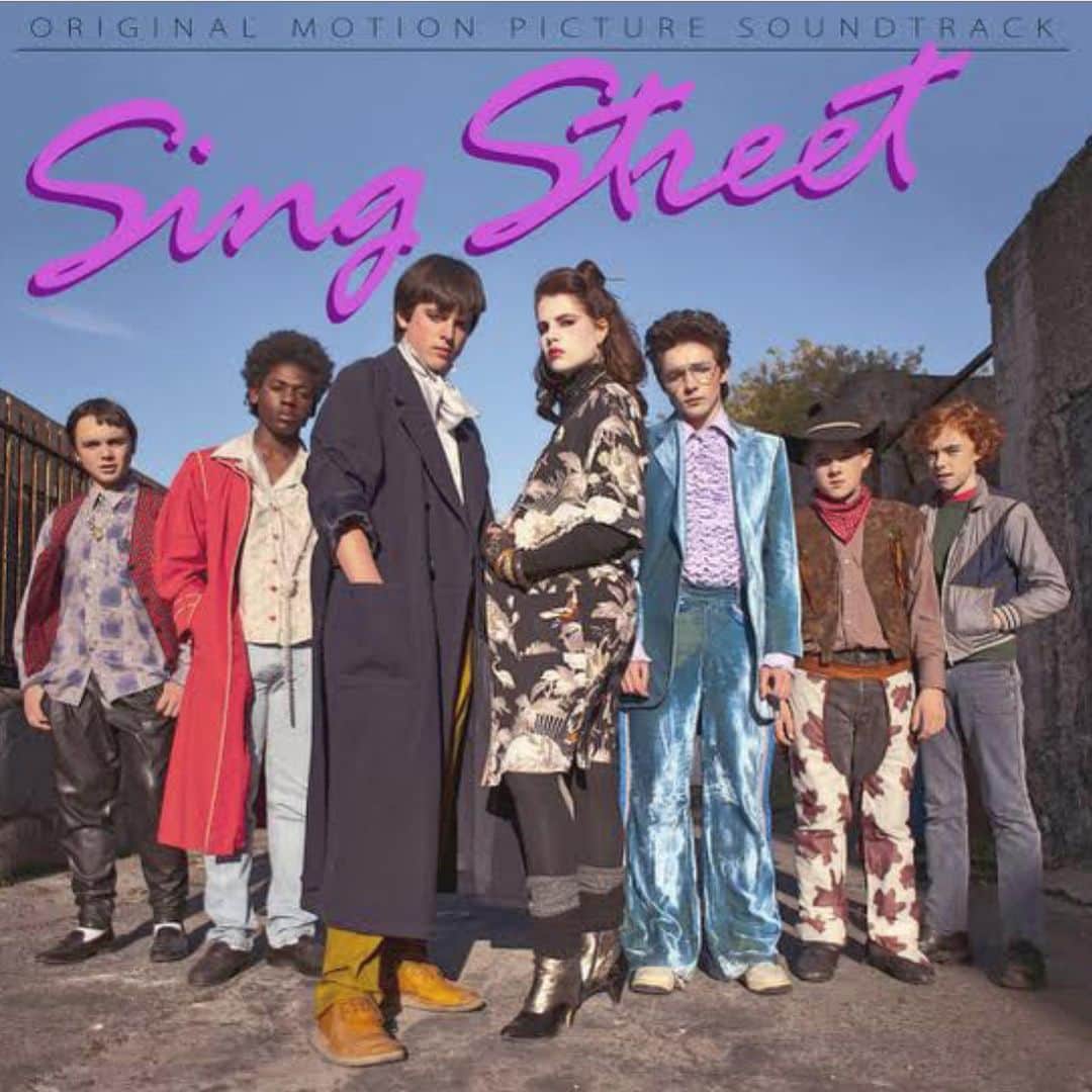 NANA HOSOYAさんのインスタグラム写真 - (NANA HOSOYAInstagram)「🎬シング・ストリート 未来へのうた“Sing Street”  1980年代のアイルランド舞台の映画。これはネタバレ書きません🙆‍♀️ みんな可愛くて、The青春✨って感じとっても素敵な映画。 日本で映画の広告で使われてた、オリジナルジャケットをみたときはぐっとこなかったのですが、想像よりはるかにいい映画だなって思います。  映画オリジナル？の音楽もいい感じだし、見た後はハッピーな気持ちになります😄🌼」5月17日 23時33分 - nana_hair_tokyo