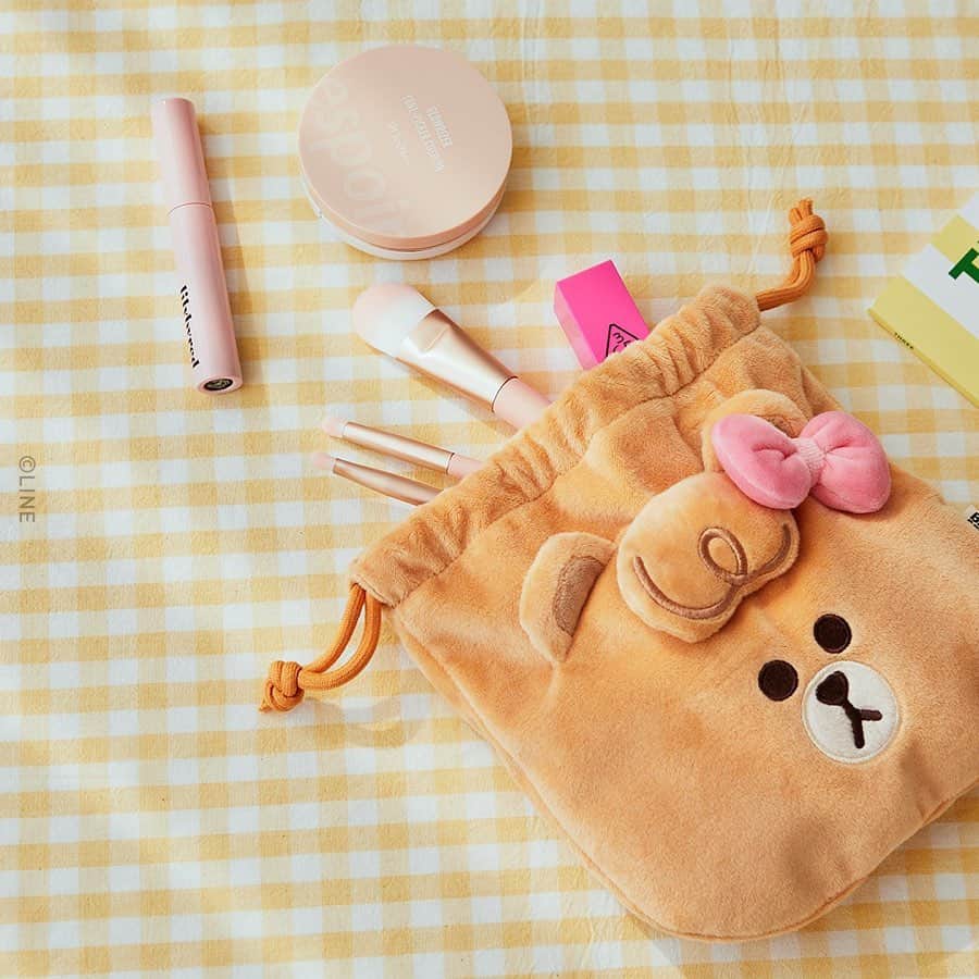 LINE FRIENDSさんのインスタグラム写真 - (LINE FRIENDSInstagram)「Cuties arrive home in MAY. 🤗 Say hello to your coziest roomies! ⠀ MINI BROWN & FRIENDS will brighten your mood at home. ⠀ Hold your breath! 👉Check out the product tag ⠀ #LINEFRIENDS #BROWN #CONY #SALLY #CHOCO #cute #cutie #cutiepie #cuties #newarrivals」5月18日 10時31分 - linefriends