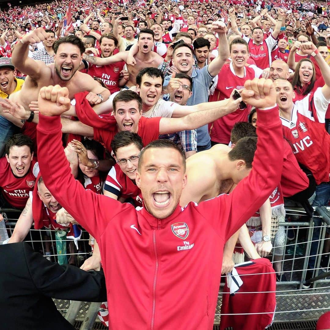 アーセナルFCさんのインスタグラム写真 - (アーセナルFCInstagram)「🎉 How did YOU celebrate, #onthisday in 2014?⁠⠀ ⁠⠀ #Arsenal #FACup #OTD」5月18日 3時10分 - arsenal