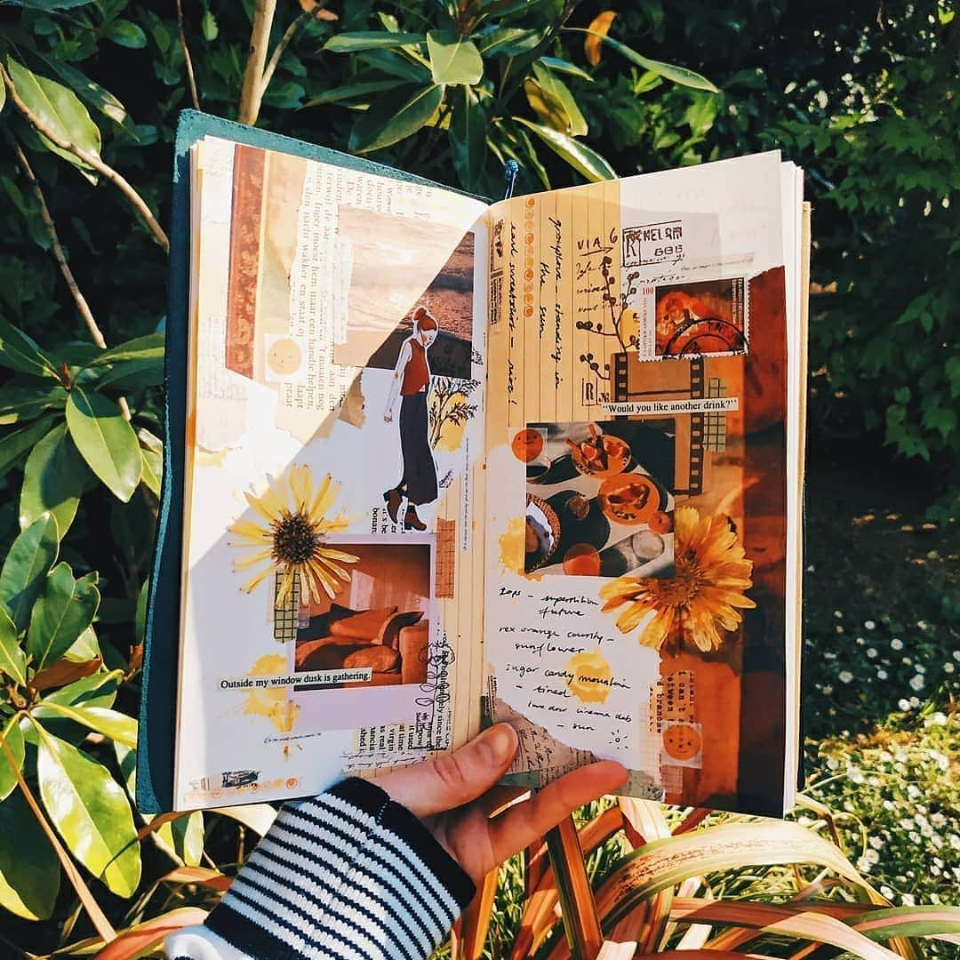 Fujifilm Instax North Americaさんのインスタグラム写真 - (Fujifilm Instax North AmericaInstagram)「We’re getting major DIY inspiration from @papershelter’s gorgeous page spread. ⁠ ⁠ #instaxathome⁠ #journaljealousy⁠ #autumnvibes🍁⁠」5月18日 5時18分 - fujifilm_instax_northamerica