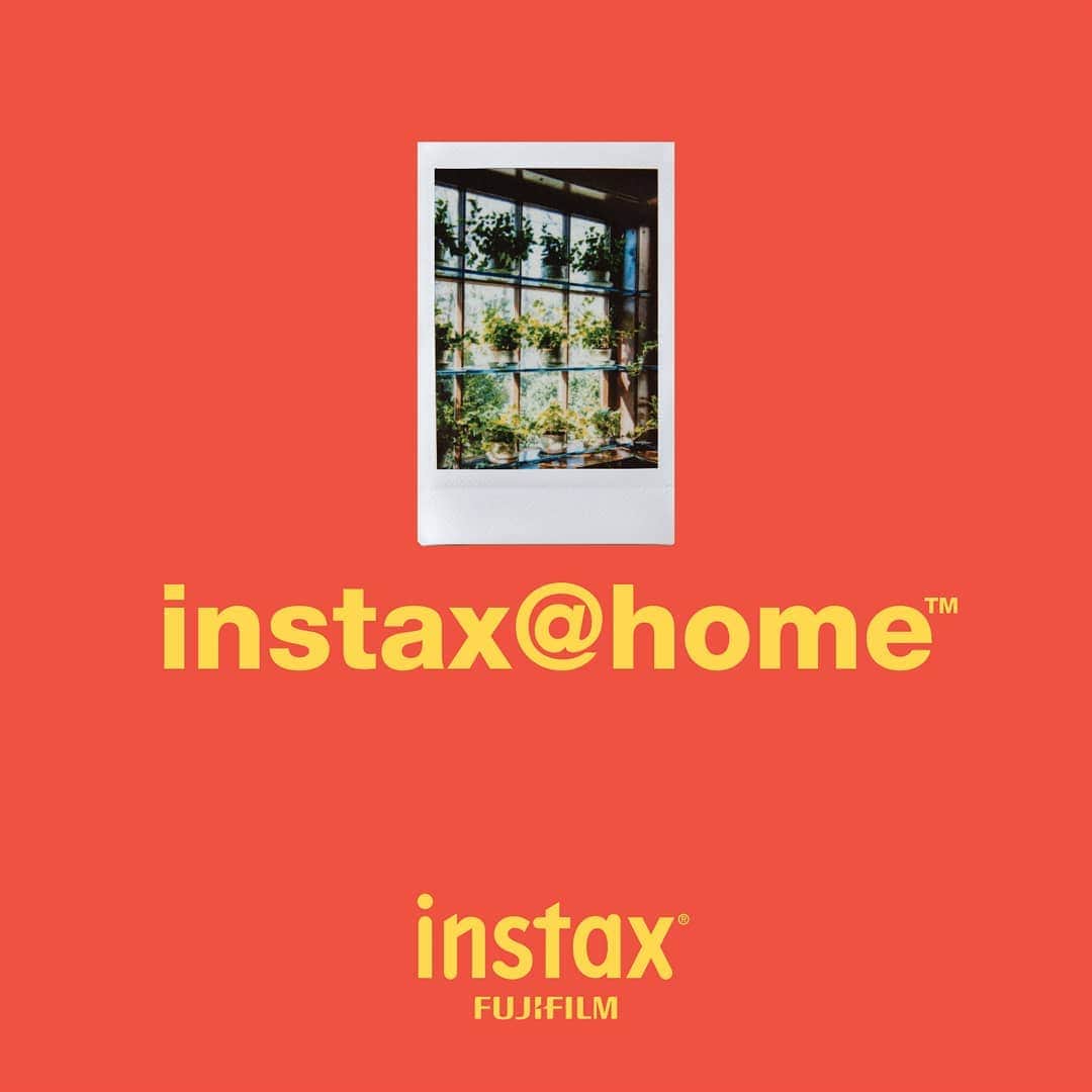 Fujifilm Instax North Americaさんのインスタグラム写真 - (Fujifilm Instax North AmericaInstagram)「We’re getting major DIY inspiration from @papershelter’s gorgeous page spread. ⁠ ⁠ #instaxathome⁠ #journaljealousy⁠ #autumnvibes🍁⁠」5月18日 5時18分 - fujifilm_instax_northamerica
