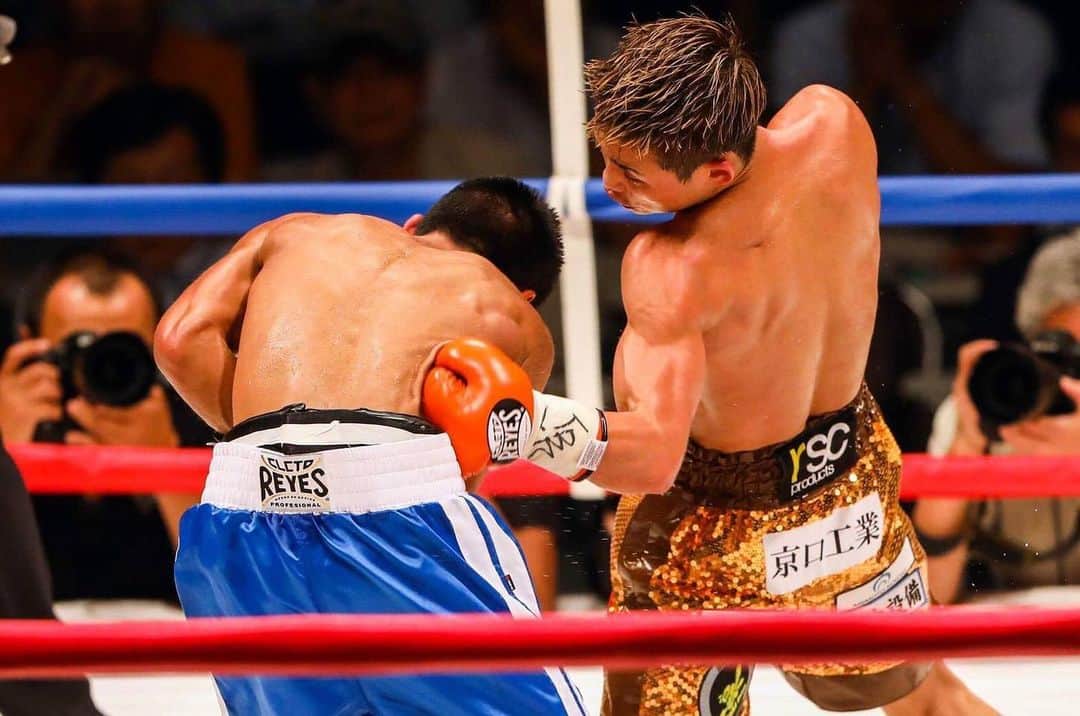 京口紘人のインスタグラム：「. . . Fight photo . . bestshot . . 📷 @bamo_bamo_55 . . . #京口紘人 #hirotokyoguchi #boxing #今までの試合を画像で振り返る #goyanagawa」