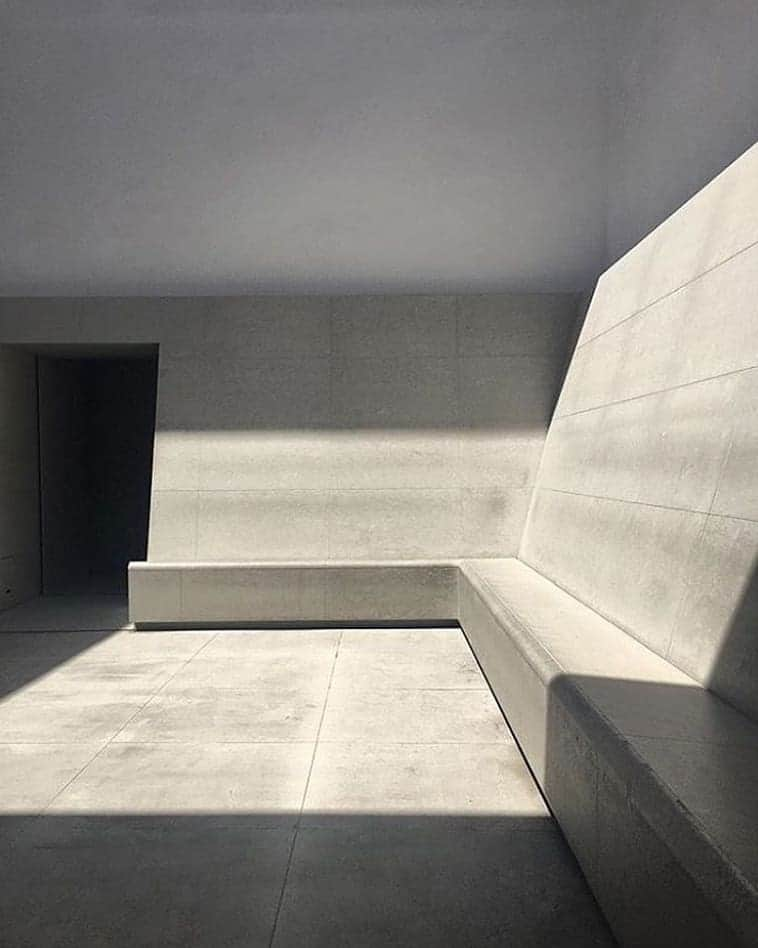 OFF-WHITE C/O VIRGIL ABLOHさんのインスタグラム写真 - (OFF-WHITE C/O VIRGIL ABLOHInstagram)「[premise image] tadao ando via @tadao.ando」5月18日 6時00分 - off____white