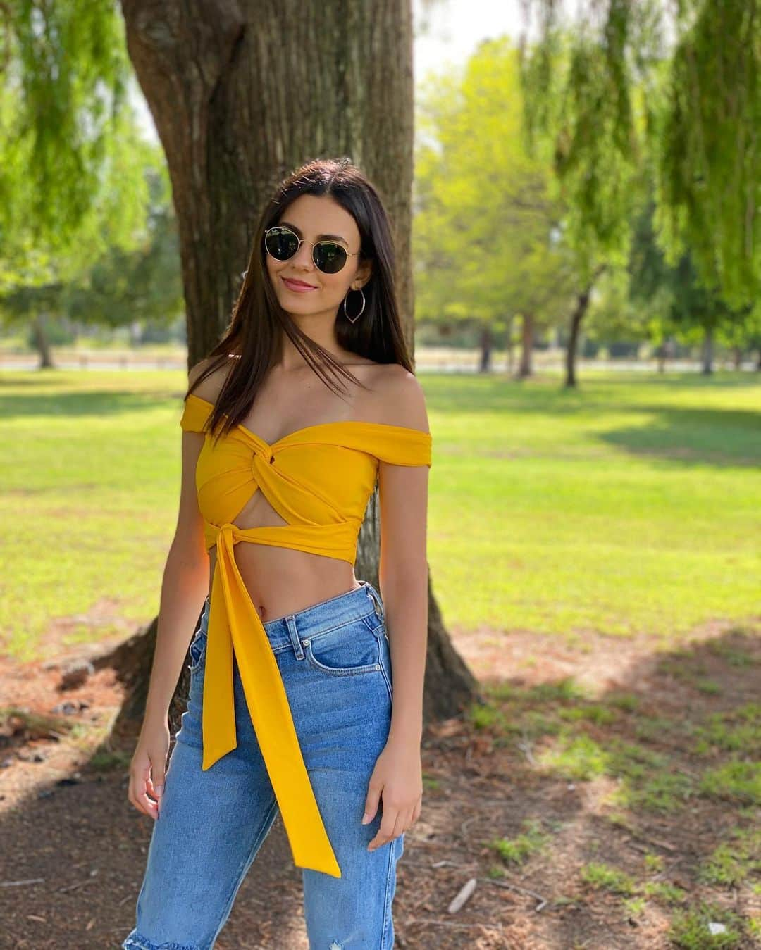 ヴィクトリア・ジャスティスさんのインスタグラム写真 - (ヴィクトリア・ジャスティスInstagram)「🌞」5月18日 7時15分 - victoriajustice