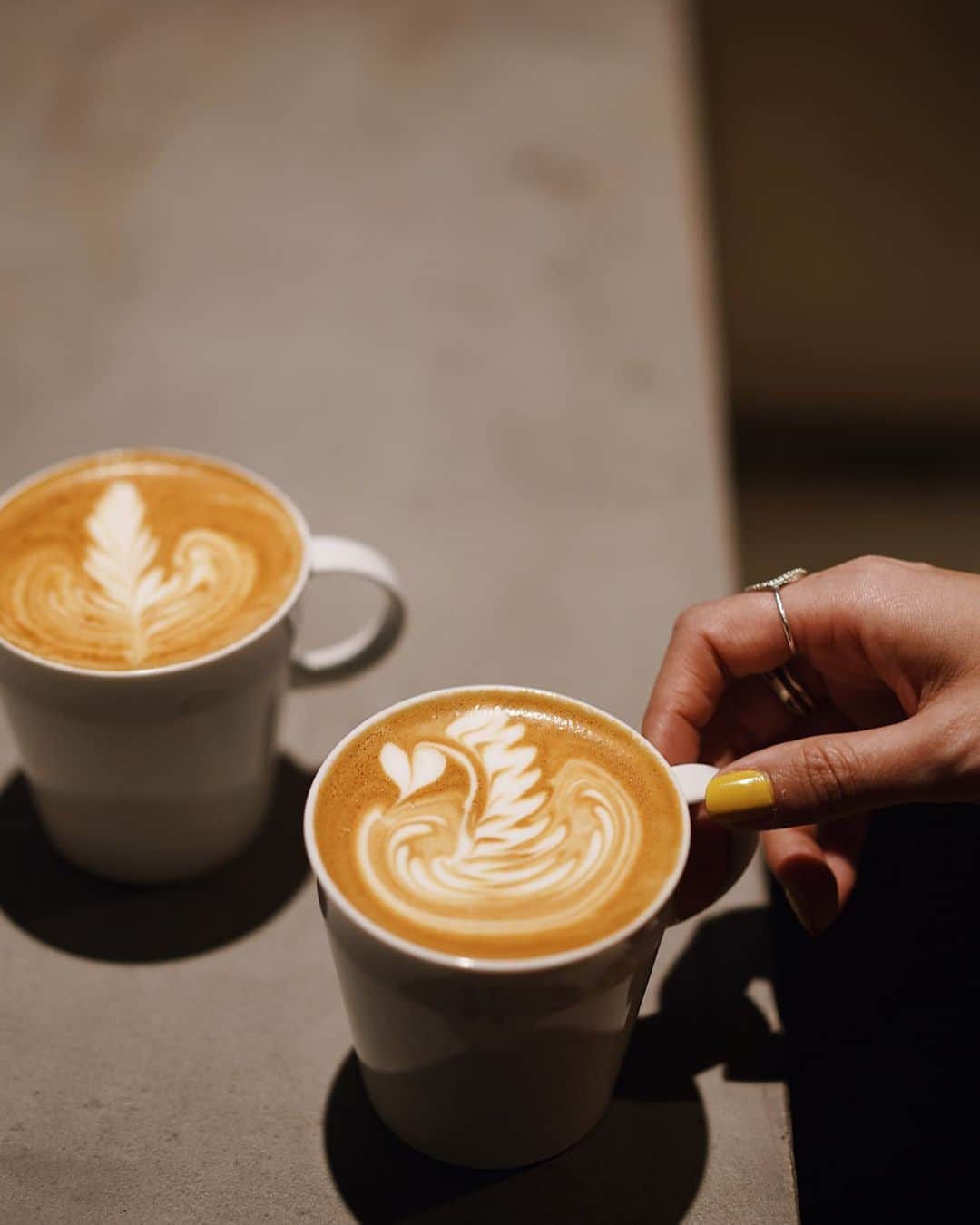 C A F E L O V E Rさんのインスタグラム写真 - (C A F E L O V E RInstagram)「ㅤ テイクアウト、デリバリー、Uber Eatsが 出来るカフェ特集！☕️ おいしいフードやドリンクで、 おうち時間を充実させよう🏠🌼 ※無理のない範囲でのご利用の参考として お役立てください ※営業状況やメニューなど詳細は、 各アカウントでご確認ください ＿＿＿＿＿＿＿＿＿＿＿＿＿＿＿＿ ㅤ Beasty Coffee [ cafe laboratory ] // 代々木公園 ㅤ 奥渋谷にある 和と洋を融合したスタイリッシュなカフェ コーヒー器具も豆も全てオリジナルブランドの こだわりコーヒーが頂けるお店 ㅤ @beastycoffee #beastycoffee #ビースティーコーヒー ＿＿＿＿＿＿＿＿＿＿＿＿＿＿＿＿ それぞれができる形で大好きなカフェを応援しよう！ #コロナフードアクション」5月18日 7時18分 - _cafelover_