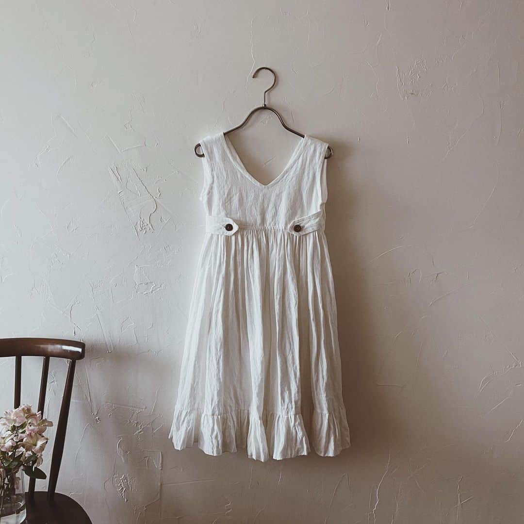 のインスタグラム：「. apron dress for new season 'pulse'」