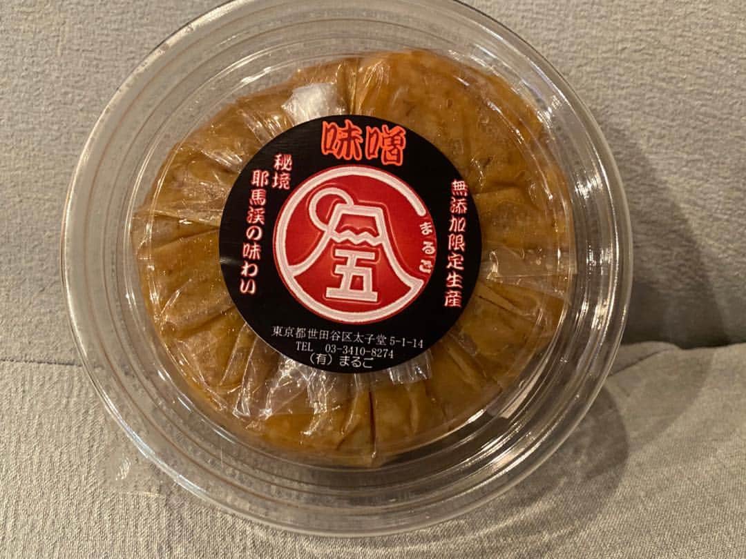 火口秀幸のインスタグラム：「‪#人生初‬ ‪#自己流　#回鍋肉 ‬ ‪この、#まるご　という会社の‬ ‪#味噌 が、この料理の　ミソッ‬ ‪かなり、美味しい‬ ‪味噌ラーメン　作るのにも‬  良いとの事 ‬ #佐藤青果  #Go ichiSato ‪#吉本坂46 #RED #自炊‬」