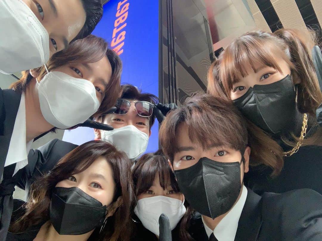 イ・サンヨプのインスタグラム：「#굿캐스팅 #첫방시청률공약이행완료 #윤대표도오늘부터슬슬움직여볼까」