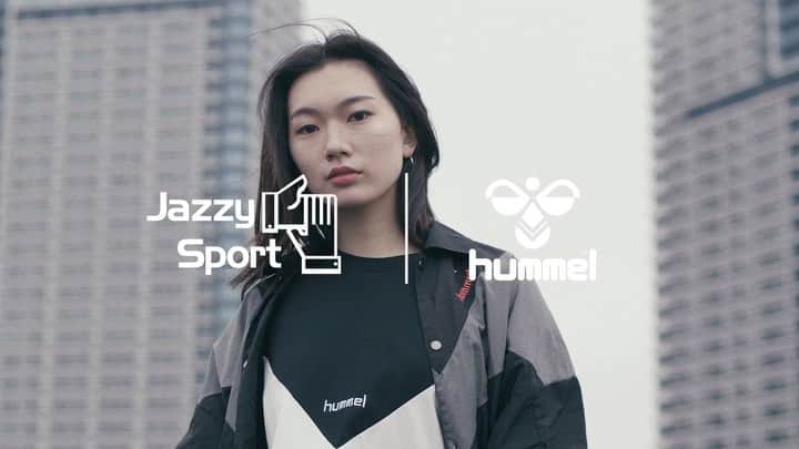 のインスタグラム：「JAZZY SPORT X HUMMEL ﻿ ﻿ MUSIC @mitsu_the_beats ﻿ PHOTO @cho_ongo ﻿ MODEL @mila_sfc5 @kyo211denmark ﻿ HAIR @tatsuyasuzuki_ ﻿ 🙏🏻 @gaku74 @tkcsato1002 ﻿ VIDEO @banri_diaspora」