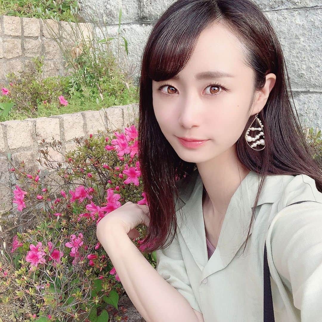 筒井萌子のインスタグラム：「* うに🐶のおめでとうコメントや ストーリーでの反応ありがとうございました‪ꔛ‬♡ 会ったらおやつ🍪あげようと思います💕 ・ #筒井萌子 #女優 #actress #モデル #model #岡山  #shooting #instagood #instalike #converse #撮影 #followme #instalike #ゴルフ #ゴルフ女子 #ゴルフコーデ #골프 #좋아요반사 #좋아요그램 #좋아요환영 #데일리그램 #패션 #오오티디 #카페 #スカッとジャパン」