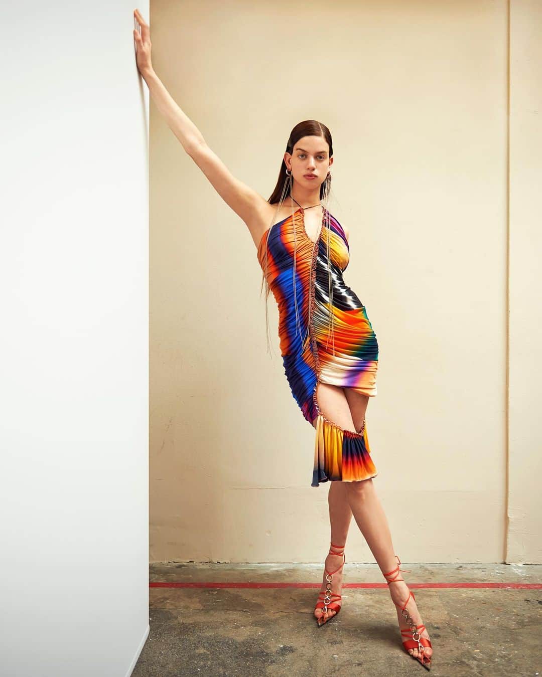 のインスタグラム：「The rainbow dégradé jersey dress from the Spring Summer 2020 collection available @netaporter. - - Photographer @patrick_bienert  #mugler」