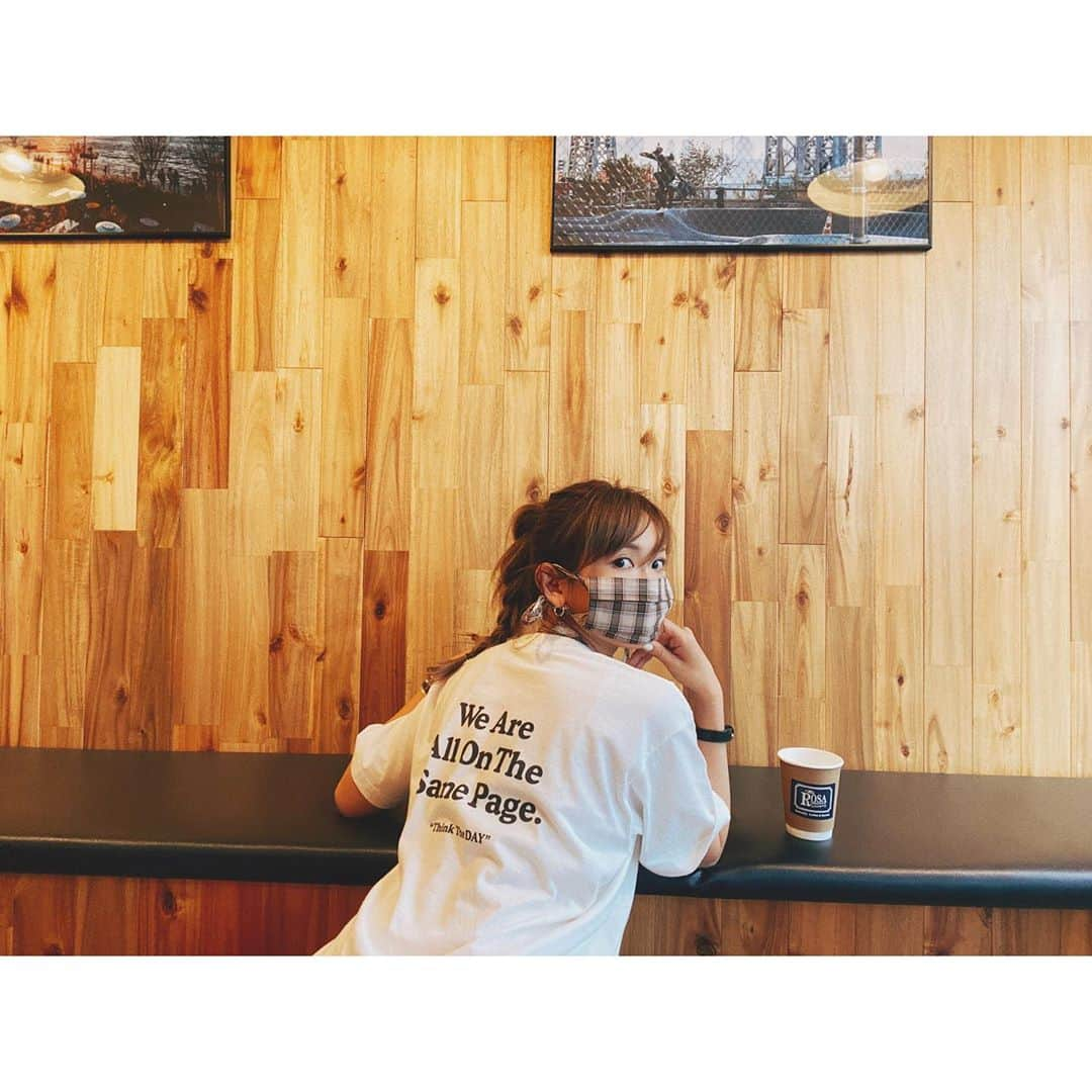 紗栄子さんのインスタグラム写真 - (紗栄子Instagram)「Think The  DAY.🌏 チャリティTシャツ×チェック柄布マスク(White)M ¥6,600  #ThinkTheDAY」5月18日 22時18分 - saekoofficial