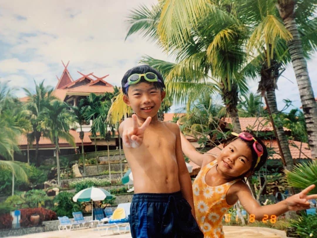 のインスタグラム：「- 2人とも顔がそのまま👶🏻💗 #bali #phuket #アーカイブ」