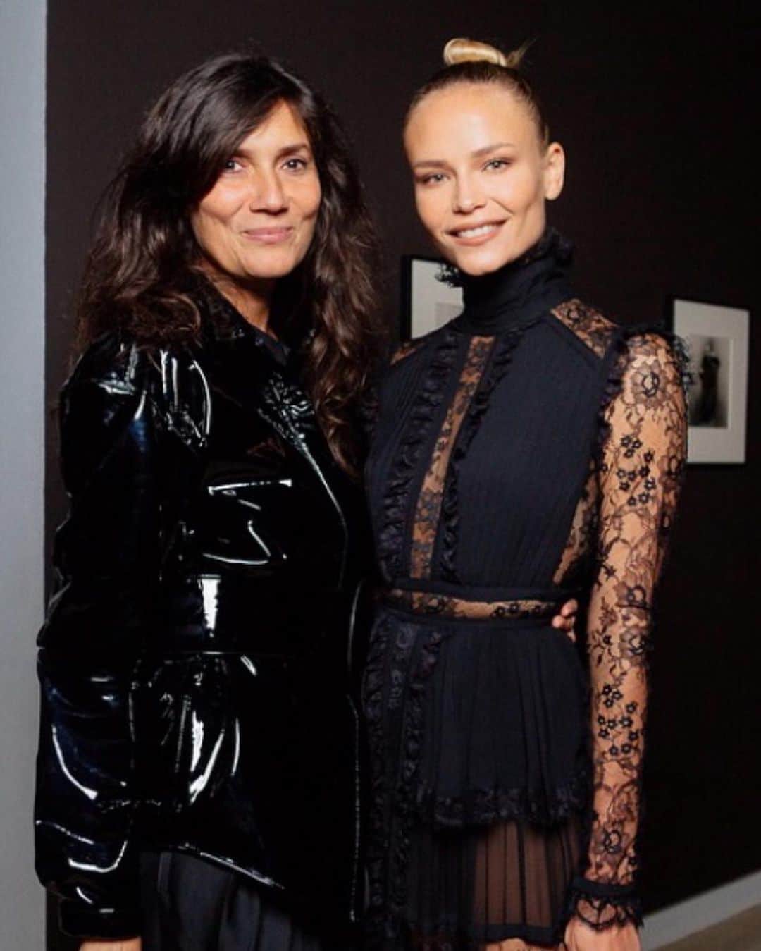 ナターシャ・ポーリーのインスタグラム：「Happy Birthday Dear @emmanuellealt Keep Inspiring The World With Your Creativity 🎈🤩🎈🤩🎈🤩🎈🤩🎈#Inspiration #FashionIcon」