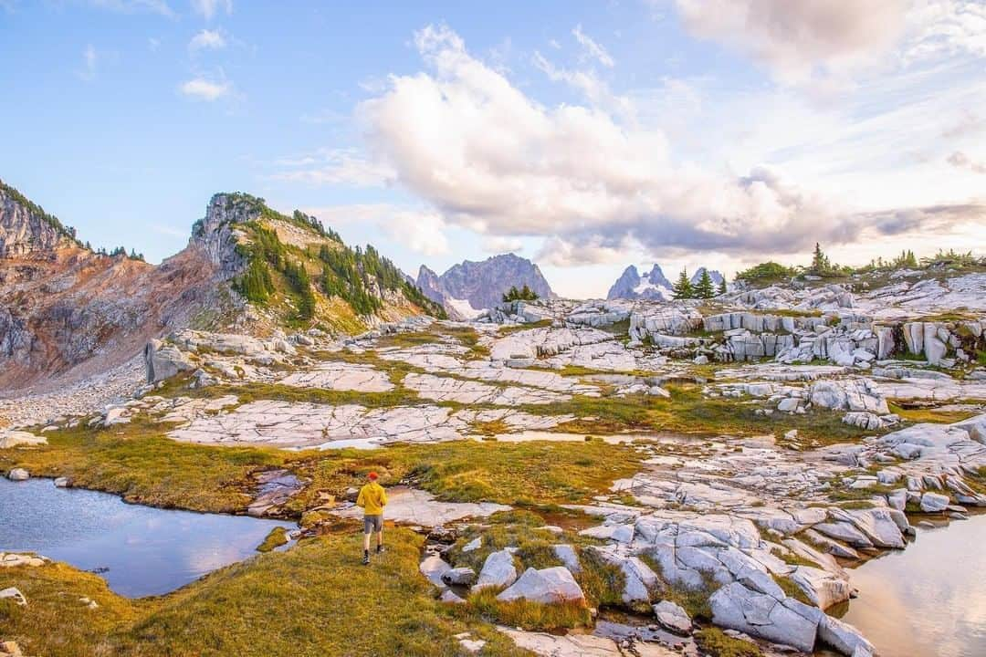 REIさんのインスタグラム写真 - (REIInstagram)「We recharge ourselves in wide open spaces.  Photo: @macholtphoto」5月19日 0時16分 - rei