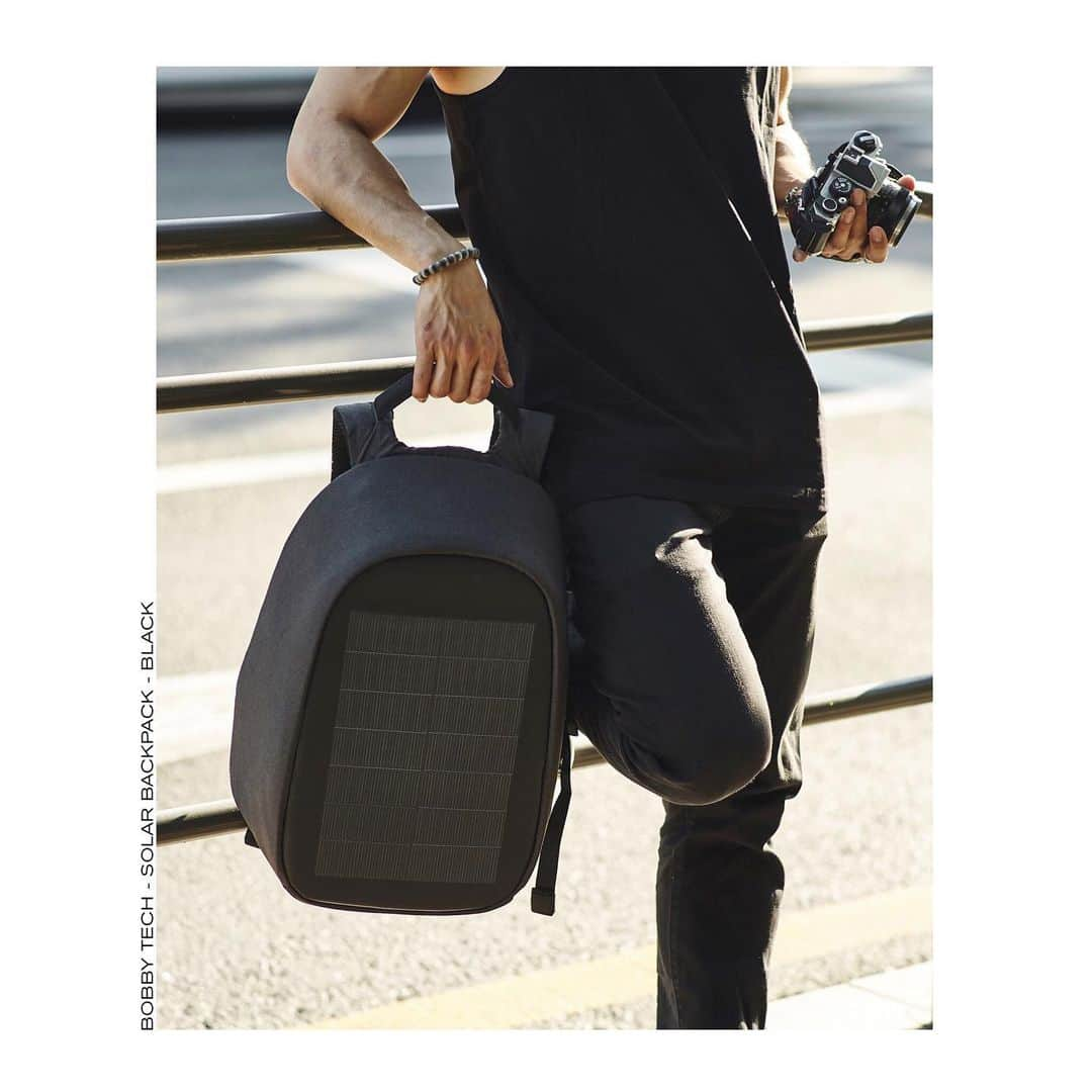 XD Designさんのインスタグラム写真 - (XD DesignInstagram)「« When the sun is out ☀️ the Bobby Tech is at its best ✌️ » #solarbackpack⠀⠀⠀⠀⠀⠀⠀⠀⠀ ⠀⠀⠀⠀⠀⠀⠀⠀⠀ ⠀⠀⠀⠀⠀⠀⠀⠀⠀ ⠀⠀⠀⠀⠀⠀⠀⠀⠀ ⠀⠀⠀⠀⠀⠀⠀⠀⠀ ⠀⠀⠀⠀ #MadeforModernNomads 🙌⠀⠀⠀⠀⠀⠀⠀⠀⠀ • • •  #xddesign #bobbybackpack #bobbytech #xddesignbackstory #xddesignbobby #antitheftbag #antitheft #solarpanel #solarpowered #antitheftbackpack #usbbag #camerabag #photooftheday #journey #keepexploring #modernnomad #gadgetlover #travelcommunity #gotyourback #photographer #digitalnomad #thetraveltag #tech #unumfam #techbackpack #adventureseekers #lovetech #wewilltravelagain」5月19日 2時16分 - xddesign