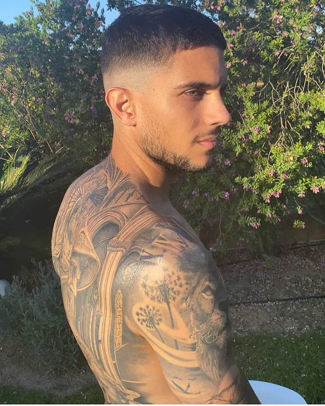 マルク・バルトラのインスタグラム：「😛🤙🏼🔥」