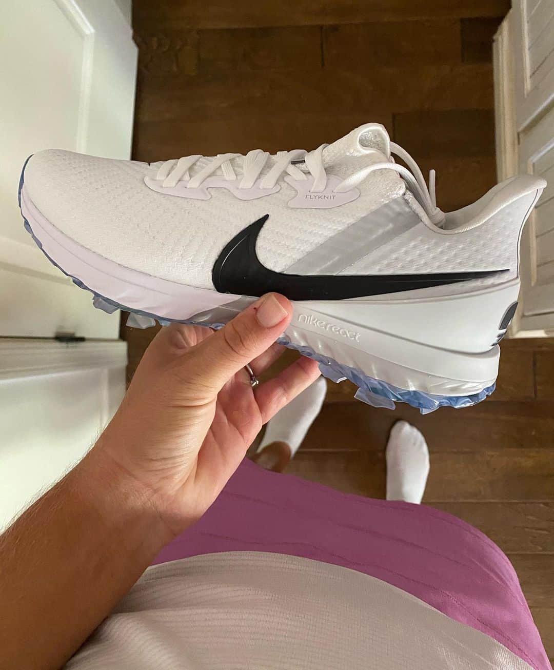 アンナ・ノルドクビストさんのインスタグラム写真 - (アンナ・ノルドクビストInstagram)「Nothing like a brand new white pair of golf shoes! 🤩🤩 @nikegolf」5月19日 8時22分 - a_nordqvist
