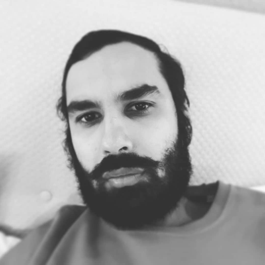 クナル・ネイヤーのインスタグラム：「Felt manly, might delete later.」
