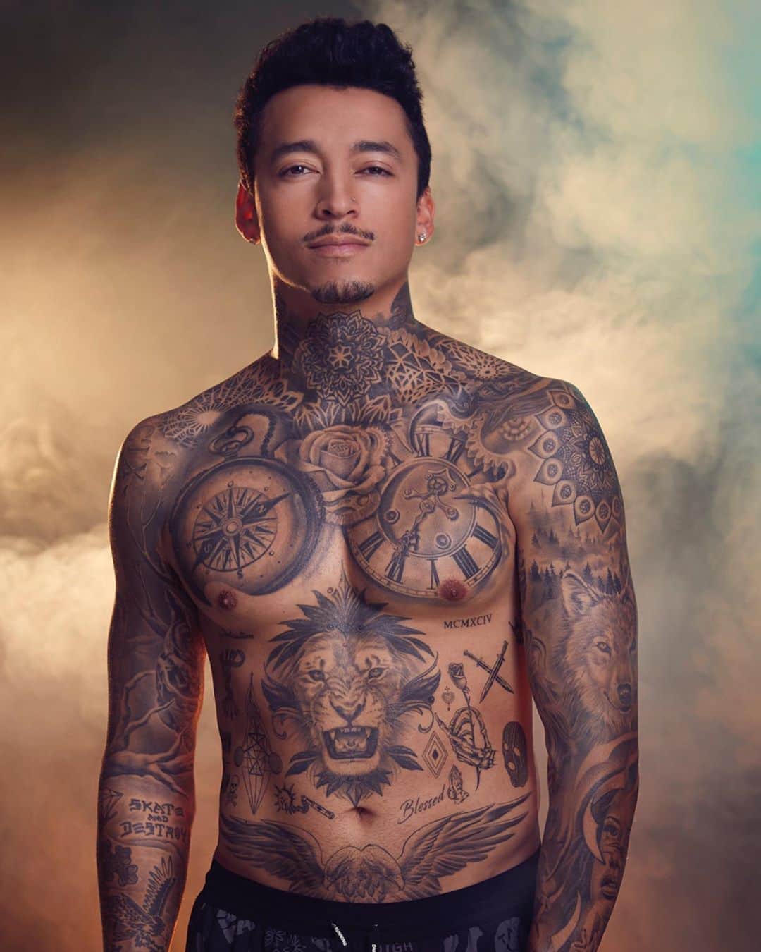 ナイジャ・ヒューストンのインスタグラム：「Went from 18 year old me saying I’ll never get tatted to being on the cover of @inkedmag 😅」